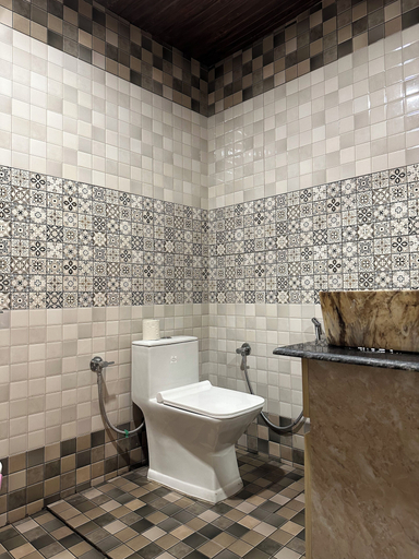 Bathroom 3, Cabana Riverside Resort - Kainchi Dham, Nainital