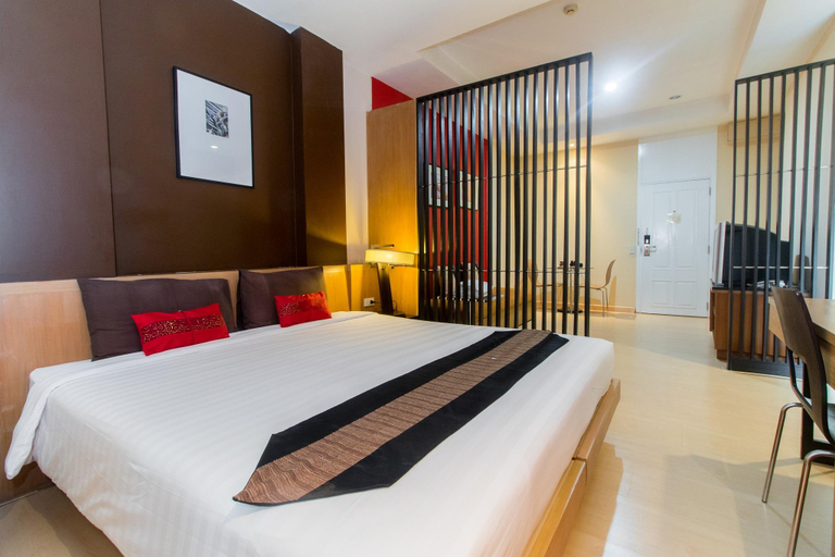 Bedroom 6