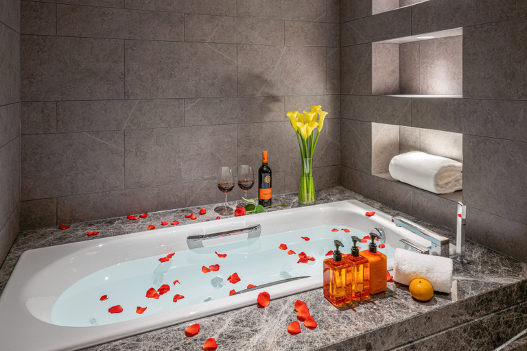 Bathroom 3, Orange Hotel Sanhe Century Plaza, Langfang