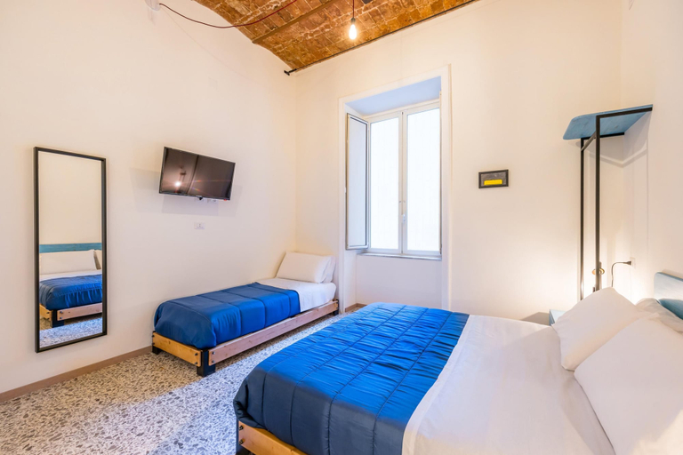 Bedroom 3, Via Milano Central Station Apartment, Napoli