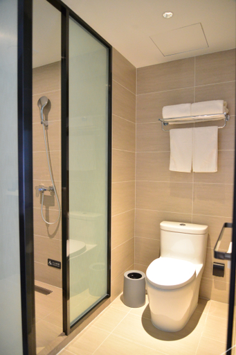 Bathroom 3, HanTing Hotel (Harbin Xuefu Road Medical University Second Hospital), Harbin