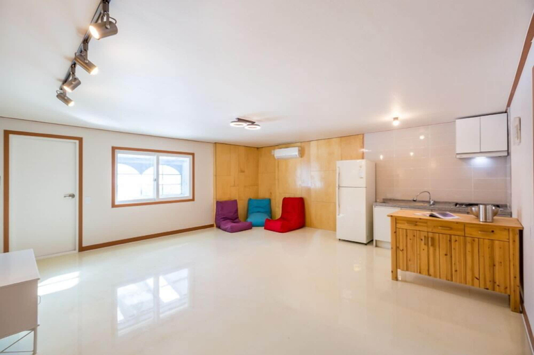 Dining Room 14