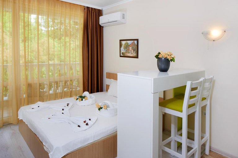 Bedroom 3, Villa Sardinia, Nesebar