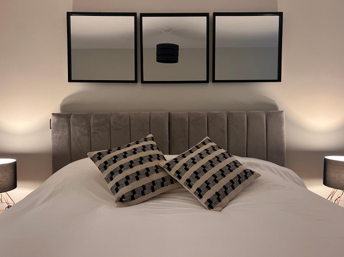 Others 4, Modern Apartment - BHX NEC - Free Secure Gated Parking, Solihull