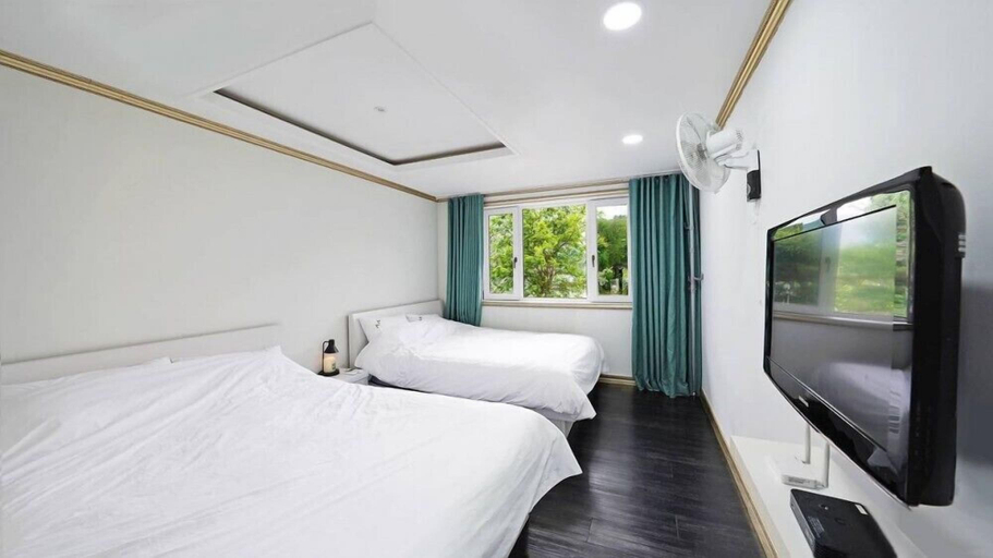 Bedroom 3, Soljiearo Pension, Yangpyeong