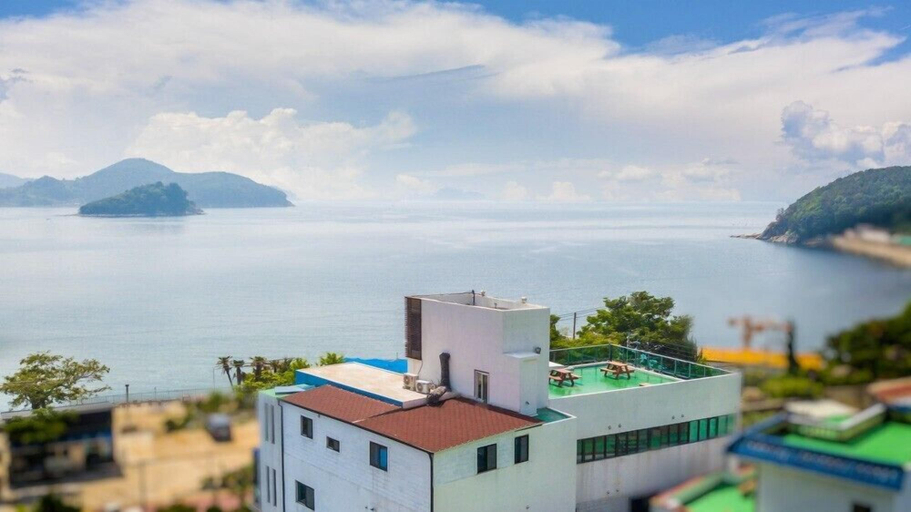 Goun Pension, Geoje