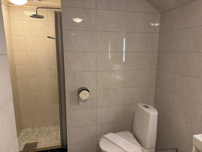 Bathroom 5, Park Vossevangen, Voss