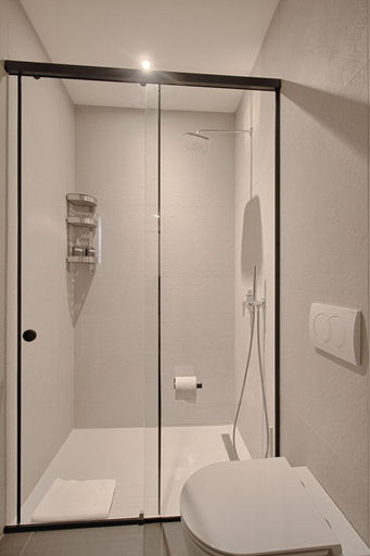Bathroom 5, The Rooms Hotel, Tiranës