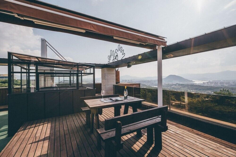 Terate Pension, Chuncheon