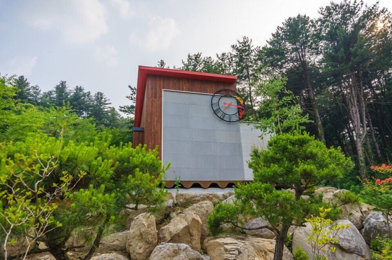 Others 2, Gallery 774, Gapyeong