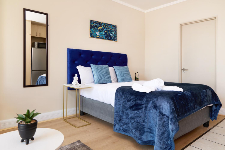 Others 5, The Four Seasons Aparthotel, City of Cape Town