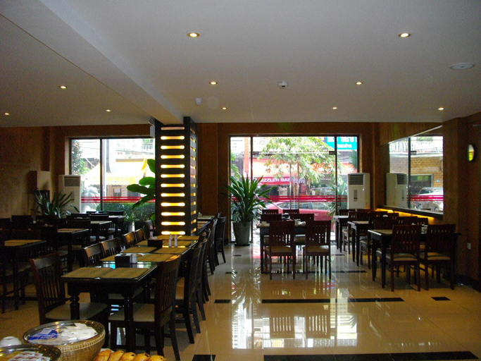 Food & Drinks, Lux Riverside Hotel and Apartment, Phnom Penh