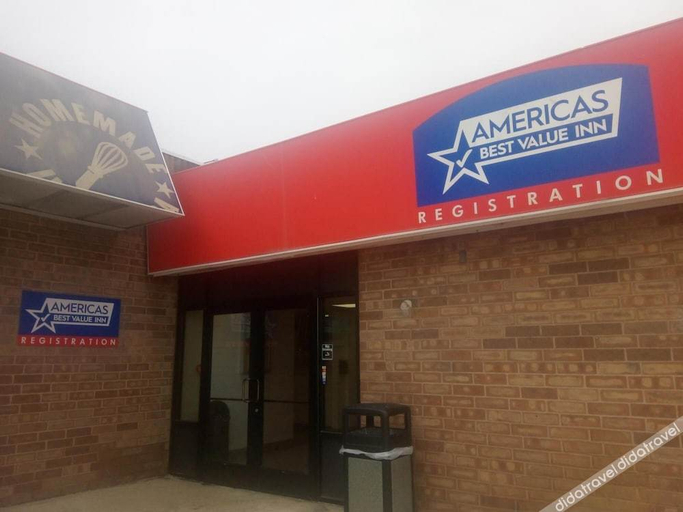 酒店外部, Terminated-Americas Best Value Inn Gallup, McKinley