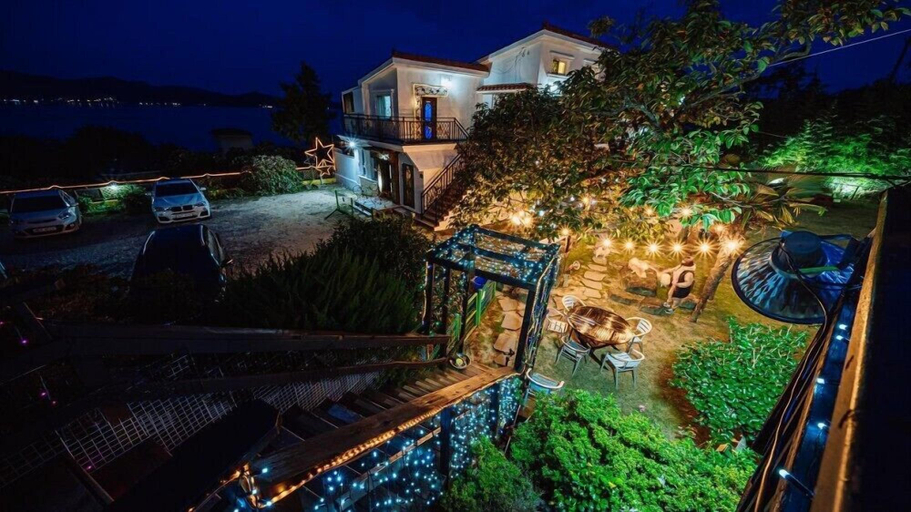 Exterior & Views 2, Santamonica Pension, Geoje