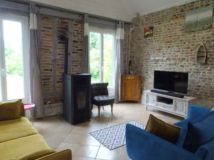 Living room 4, Charming Holiday Home in the Baie de Somme, Somme