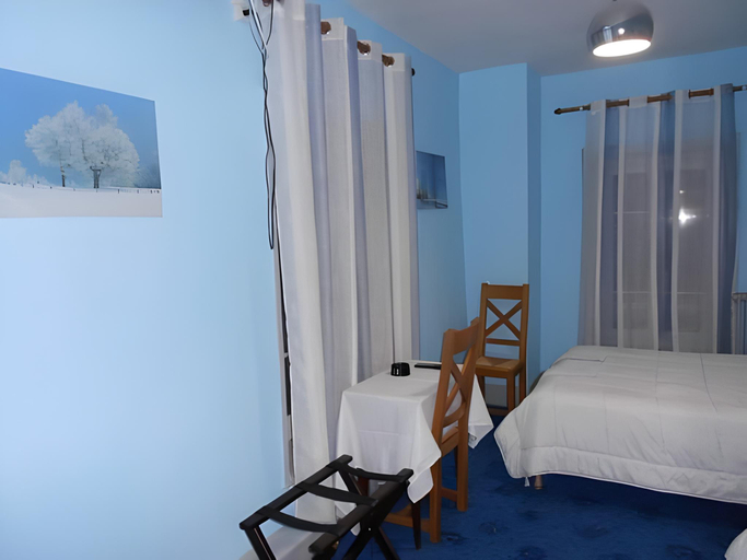 Bedroom 12