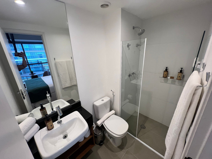 Bathroom, Studio na Avenida 9 de Julho II, São Paulo