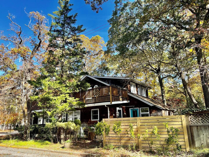 Exterior & Views, Columbia Avenue 124, Sussex