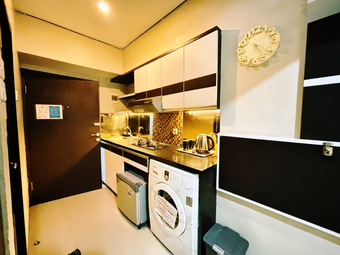 Dining Room 13