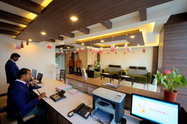 Public Area, Plazza hotel , Trichy, Tiruchirappalli