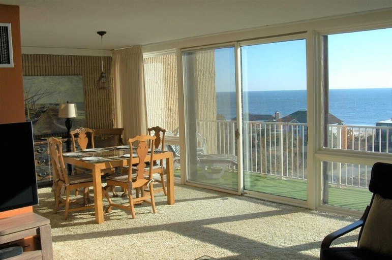 Others 4, Ocean Drive 21705, Sussex
