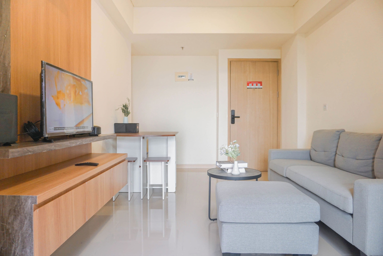 Others 5, Spacious And Comfy 2Br With Extra Room Apartment At Meikarta, Cikarang