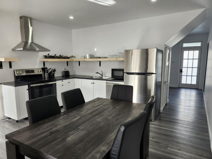 Others 5, Auberge Le Cosy Amos, Abitibi