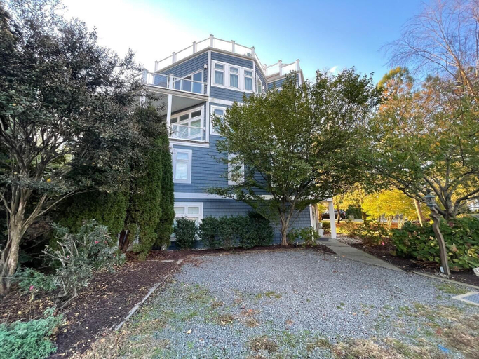 Exterior & Views 2, Blacstone Avenue 38285, Sussex