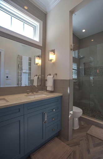 Bathroom 3, ST Lawrence Street 12, Sussex