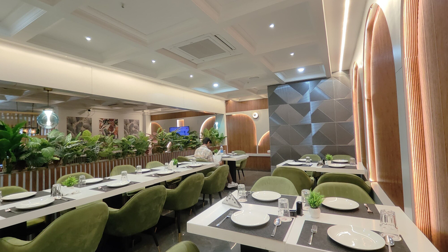 Food & Drinks 5, Hotel Holiday international, Purnia