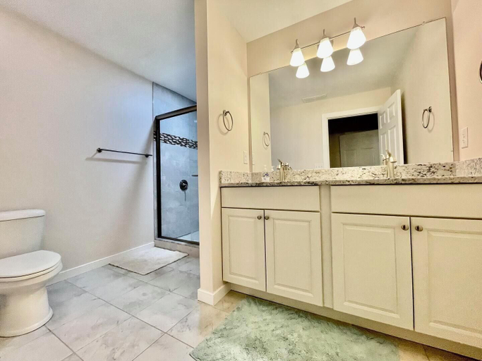 Bathroom 3, Lake Avenue 45, Sussex
