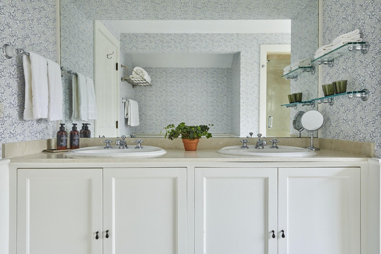 Bathroom 5, Mayflower Inn and Spa, Litchfield