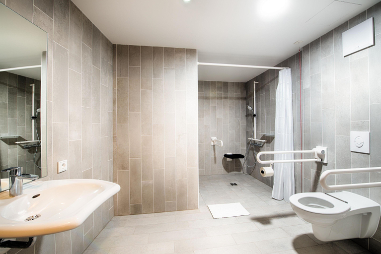 Bathroom 4, B&B HOTEL Bamberg, Bamberg