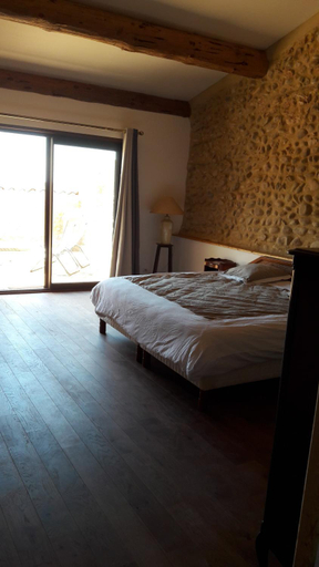 Others 2, Chambre a la ferme au milieu des lavandes, Alpes-de-Haute-Provence