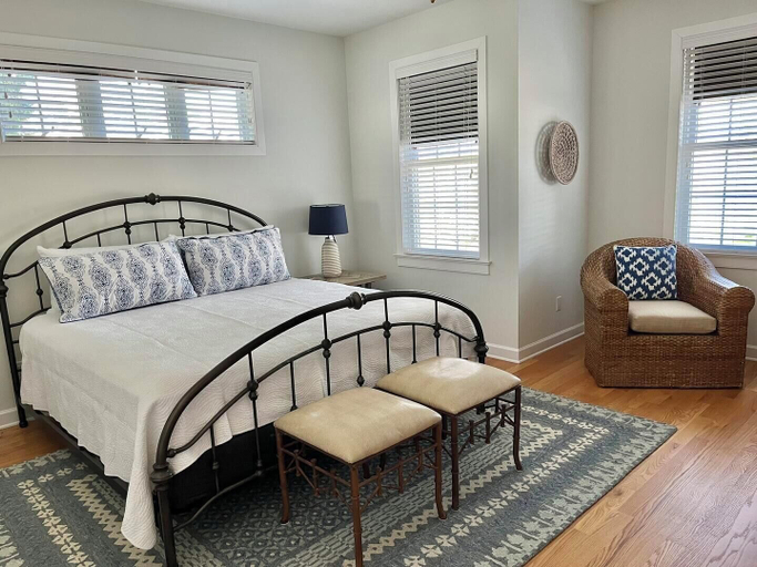 Bedroom 3, State Road 17, Sussex