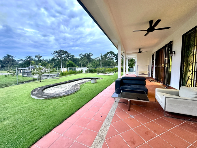 Others 4, Singgah Villa, KKB, Hulu Selangor