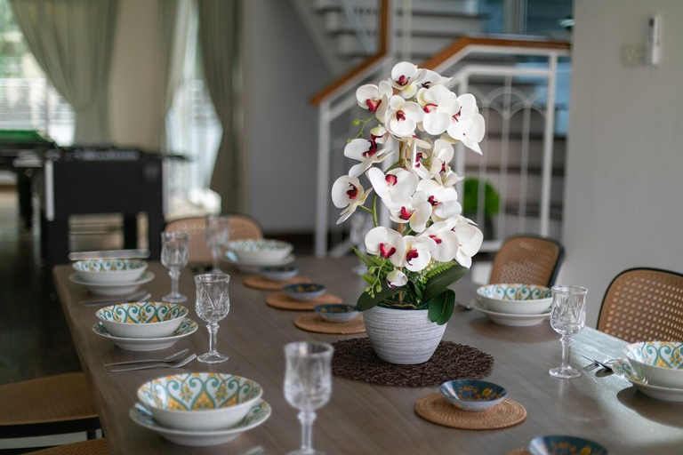 Food & Drinks 4, Tanjung Bungah 5BR Villa w pool 20pax, Penang Island