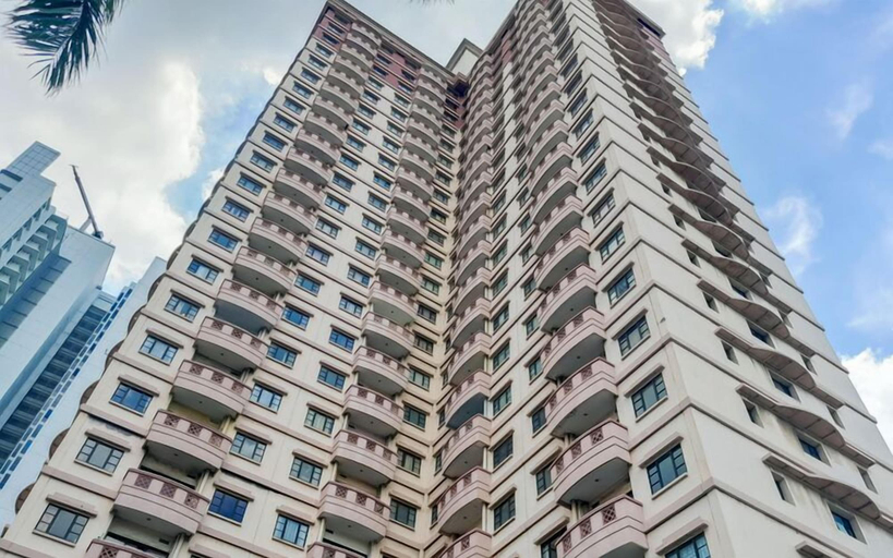 Exterior & Views, Spacious And Comfy 3Br At Puri Garden Apartment, Jakarta Barat