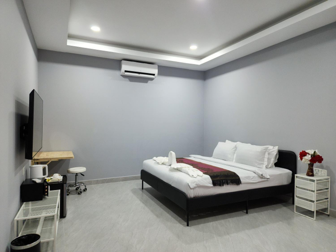 Bedroom 9