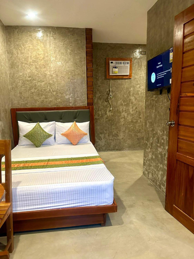 Bedroom 13