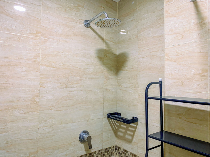 Bathroom 5, Best And Comfy Studio Apartment B Residence, South Tangerang