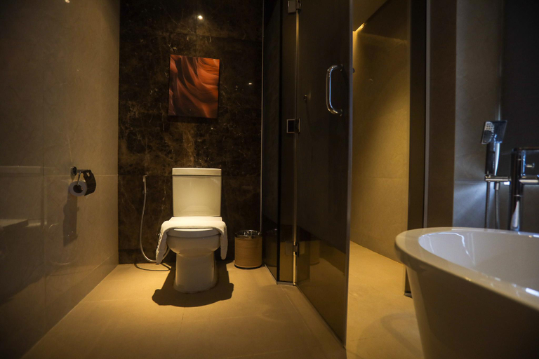 Bathroom 3