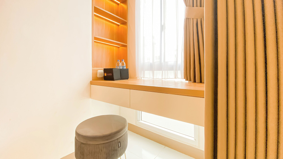 Bathroom 3, Cozy And Warm Studio Room At Tokyo Riverside Pik 2 Apartment, Tangerang