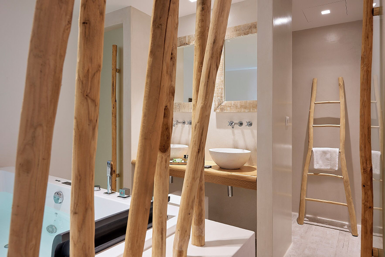Bedroom 5, Nirome Luxury Suites, South Aegean