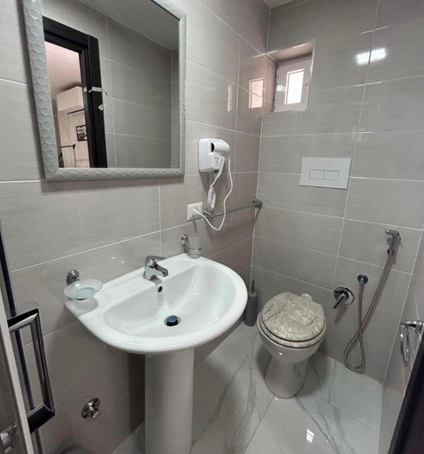 Bathroom 2, Terrazza luxury Valentino, Napoli
