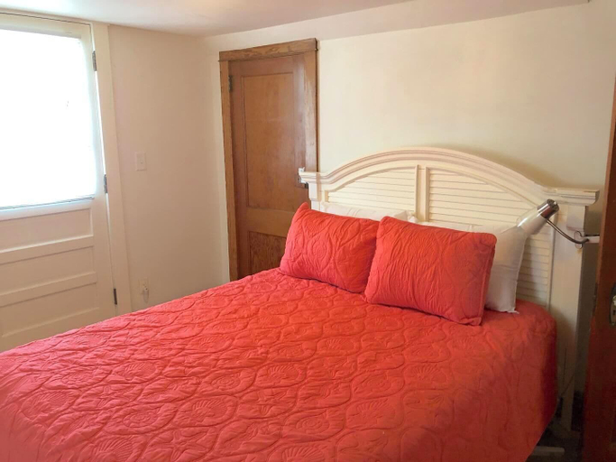Bedroom 2, Stockley Street 19, Sussex