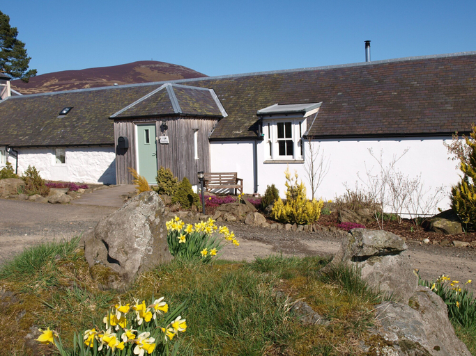 Exterior & Views 2, Dalnoid Cottages & Treehouses, Perthshire and Kinross