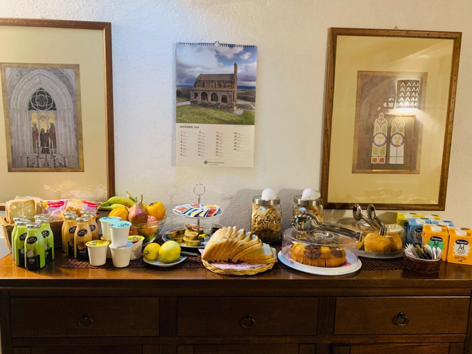 Food & Drinks 4, The Templasr Guesthouse, Oristano
