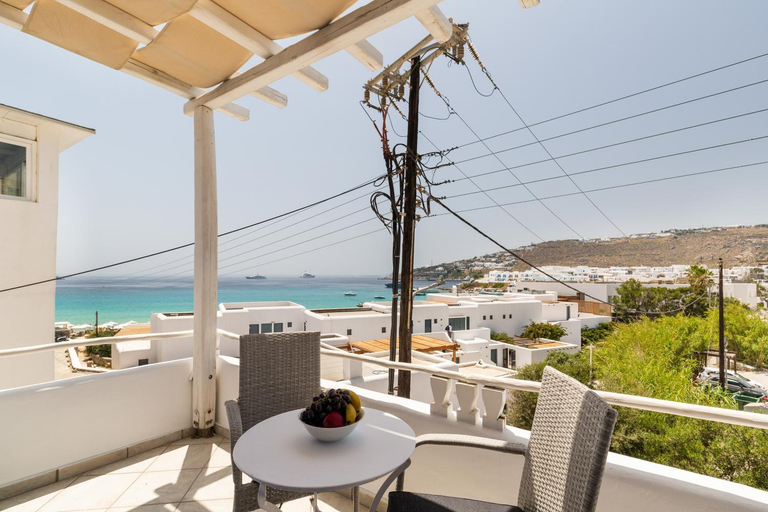 Others 3, Sea and Sun beach house at Platis Gialos, South Aegean