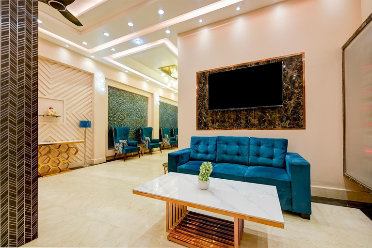 Public Area 3, Hotel Pearl Plaza, Delhi